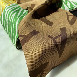 AmandaX 100% Silk Twill Scarf – Two-Tone Zebra Print